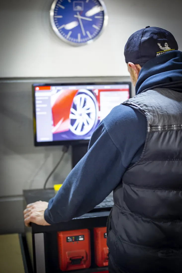 Arbeit am Achsmesssystem